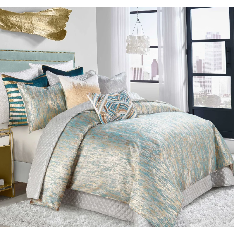 King - size duvets to perfectly fit large king - sized bedsJade Teal Gold Duvet