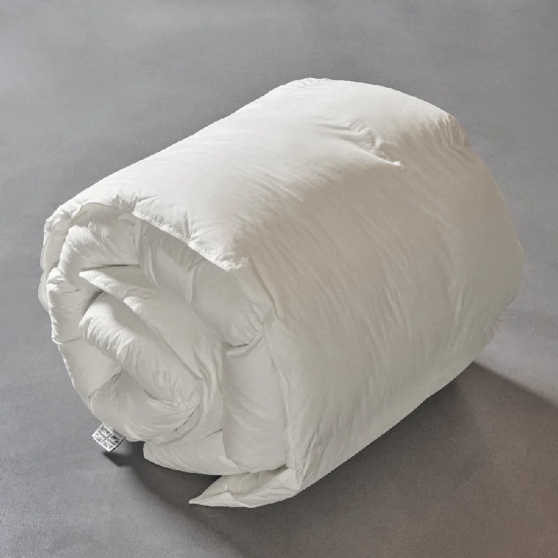 Polyester - filled duvets known for their durability and easy careKeep Me Cool Super King Duvet - 50% OFF Polyester - filled duvets known for their durability and easy careKeep Me Cool Super King Duvet - 50% OFF