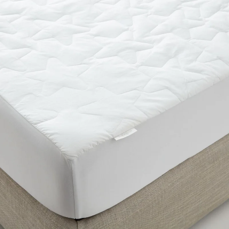 Natural latex and organic cotton blend mattressesKids Soft Blend Mattress Protector by Sheridan Natural latex and organic cotton blend mattressesKids Soft Blend Mattress Protector by Sheridan