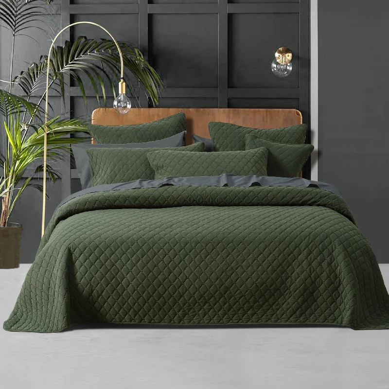 rustic farmhouse bedspreads with patchwork designs for a cozy feelLester Coverlet Set Olive rustic farmhouse bedspreads with patchwork designs for a cozy feelLester Coverlet Set Olive