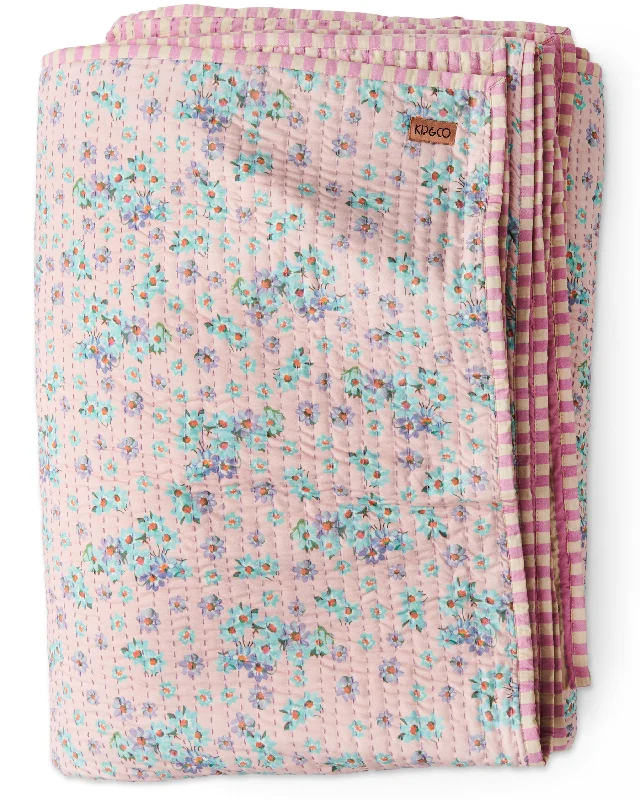 southwestern style bedspreads with native american patterns for a cultural touchLittle Blue Flower Kantha Bedspread southwestern style bedspreads with native american patterns for a cultural touchLittle Blue Flower Kantha Bedspread