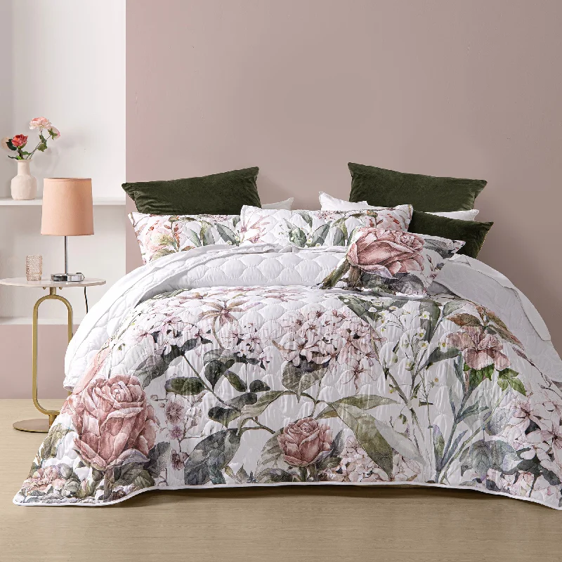 silk bedspreads with a luxurious and smooth textureLorna Bedspread Set White