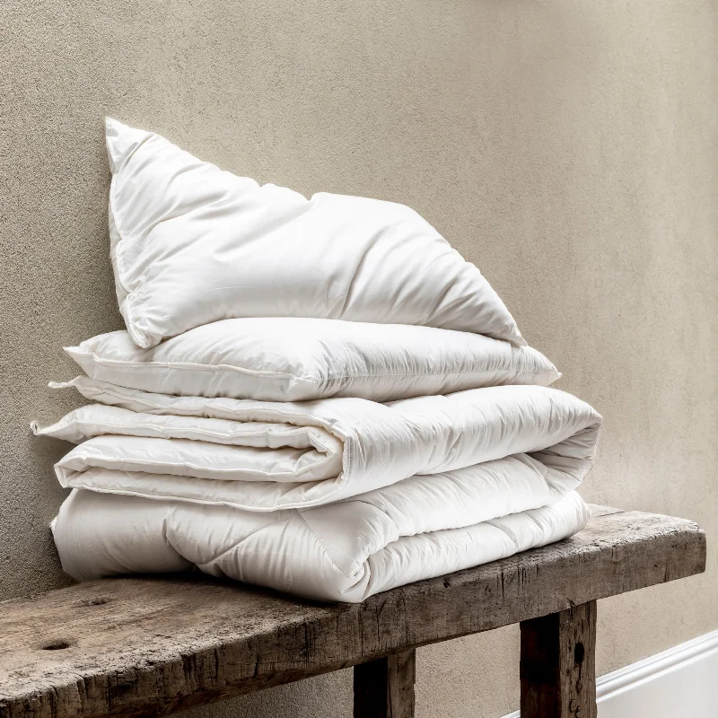 Polyester - filled duvets known for their durability and easy careMerino Wool Pillow (single) Polyester - filled duvets known for their durability and easy careMerino Wool Pillow (single)