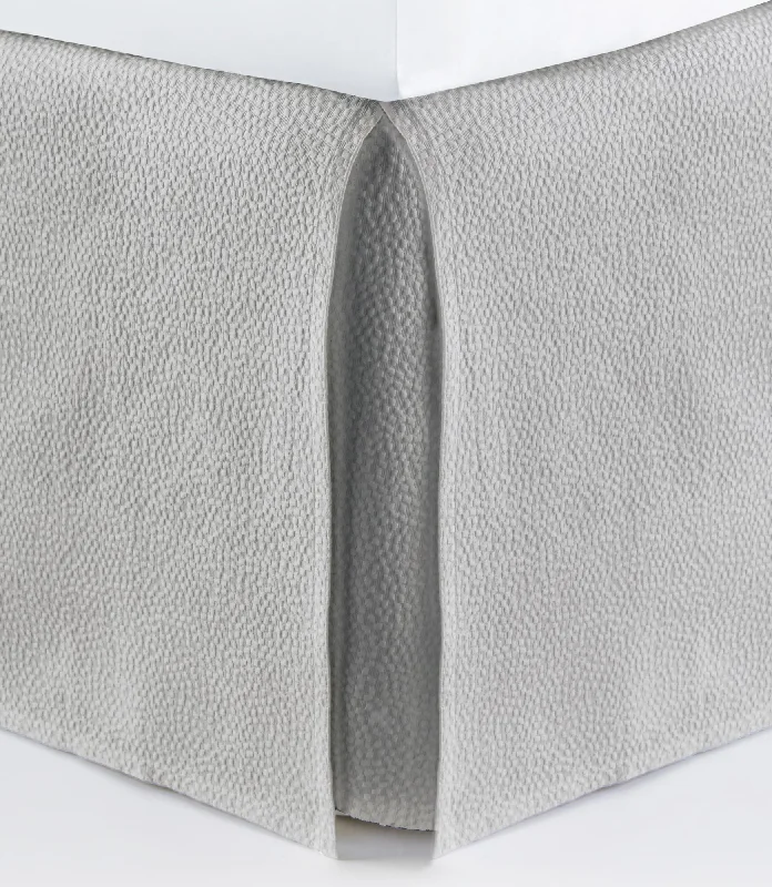 Bed skirts for adjustable - height bedsBed skirts for beds with a rectangular frameMontauk Matelassé Bed Skirt Bed skirts for adjustable - height bedsBed skirts for beds with a rectangular frameMontauk Matelassé Bed Skirt