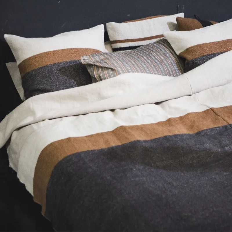 Wool blankets with natural warmth and insulationNash Coverlet