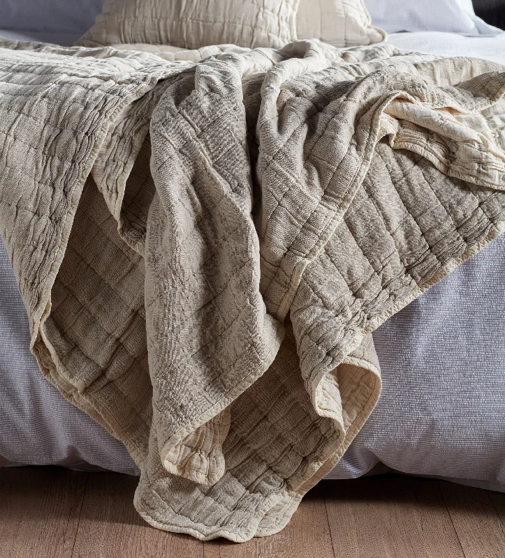 tropical style bedspreads with palm leaves and bright colors for a vacation - like vibeNatural Vivienne 100% Cotton Quilted Throw tropical style bedspreads with palm leaves and bright colors for a vacation - like vibeNatural Vivienne 100% Cotton Quilted Throw