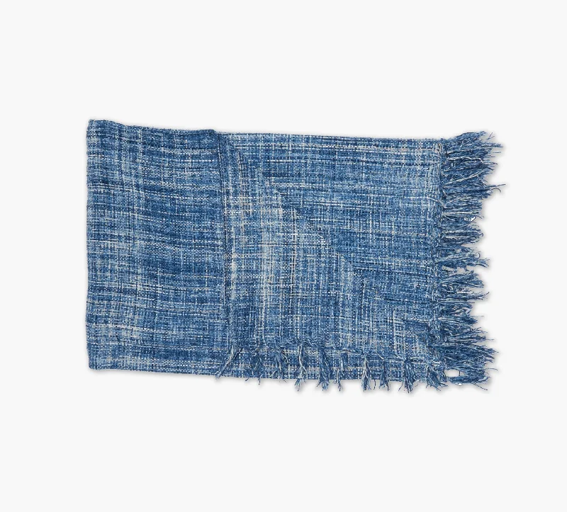 Linen blankets with a rustic and textured lookNavy Chenille Indoor/Outdoor Throw 50 x 60 Linen blankets with a rustic and textured lookNavy Chenille Indoor/Outdoor Throw 50 x 60
