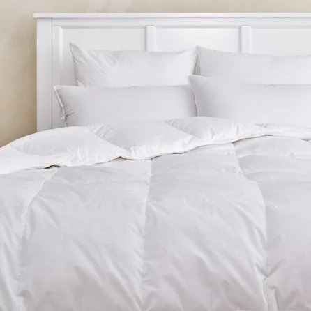 Silk - filled duvets for a luxurious and smooth sleeping experienceNiagara Duvet