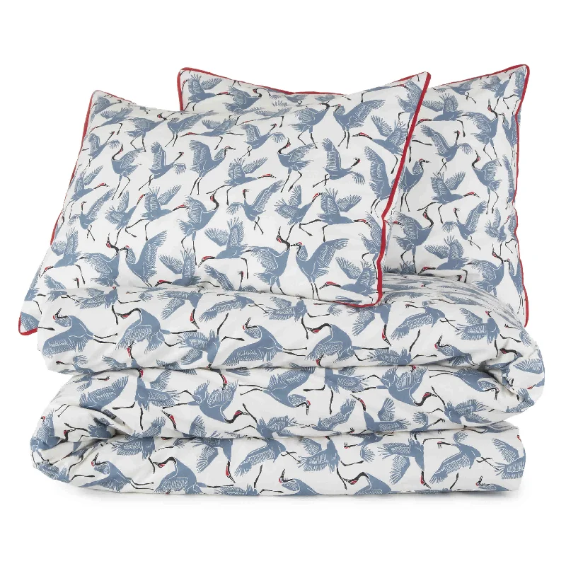 Wool - filled comforters with natural moisture - wicking and temperature - regulating featuresFamily of Cranes Waverly Blue Comforter Set from Novogratz by Utica Wool - filled comforters with natural moisture - wicking and temperature - regulating featuresFamily of Cranes Waverly Blue Comforter Set from Novogratz by Utica