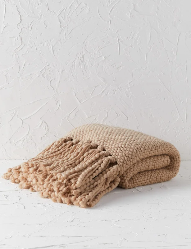 Acrylic blankets for a soft and affordable alternativeOlema Handwoven Throw