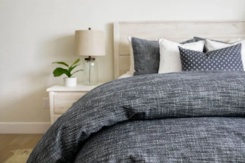 Full - size duvets for full - sized beds in guest rooms or smaller bedroomsOliver Duvet Bundle Full - size duvets for full - sized beds in guest rooms or smaller bedroomsOliver Duvet Bundle