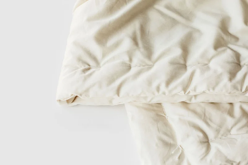 Cotton - filled comforters for a breathable and natural sleep experienceCertified Organic Wool Comforter
