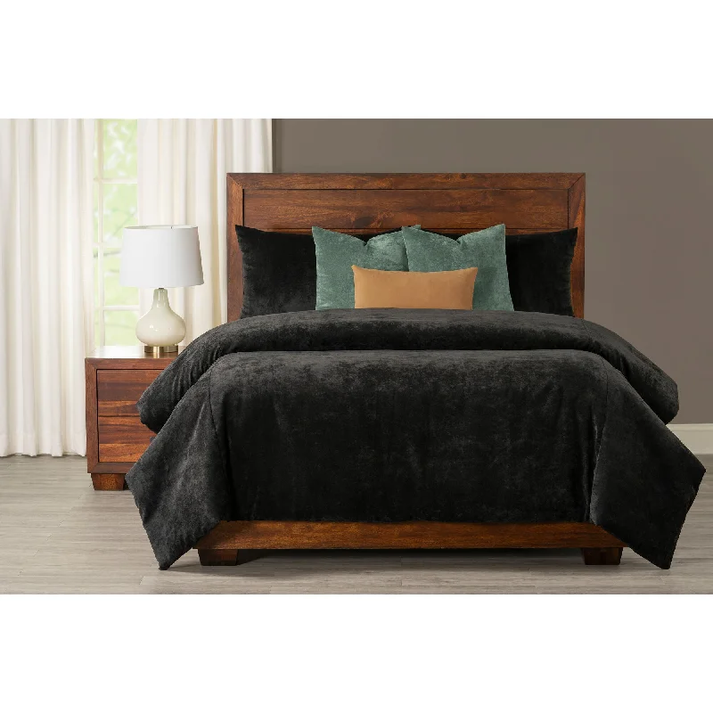 Full - size comforters suitable for full - sized beds in guest rooms or small bedroomsPadma 7 Piece Duvet Set Full - size comforters suitable for full - sized beds in guest rooms or small bedroomsPadma 7 Piece Duvet Set