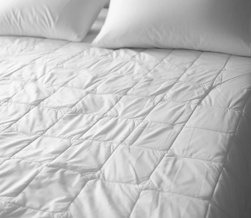 Natural latex and organic cotton blend mattressesLuonto Sleeper Sofa Mattress Protector Natural latex and organic cotton blend mattressesLuonto Sleeper Sofa Mattress Protector