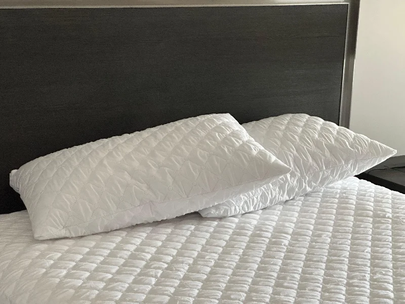 Natural latex and organic cotton blend mattressesPinsonic Quilted Waterproof Mattress Protector Natural latex and organic cotton blend mattressesPinsonic Quilted Waterproof Mattress Protector