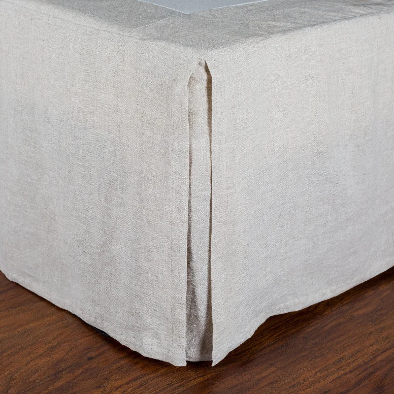 Bed skirts for water beds to give them a more traditional lookBed skirts for beds with a metal framePleated Linen Bedskirt in Flax Bed skirts for water beds to give them a more traditional lookBed skirts for beds with a metal framePleated Linen Bedskirt in Flax