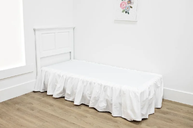 Bed skirts for water beds to give them a more traditional lookBed skirts for beds with a square framePresley Bed Skirt Bed skirts for water beds to give them a more traditional lookBed skirts for beds with a square framePresley Bed Skirt