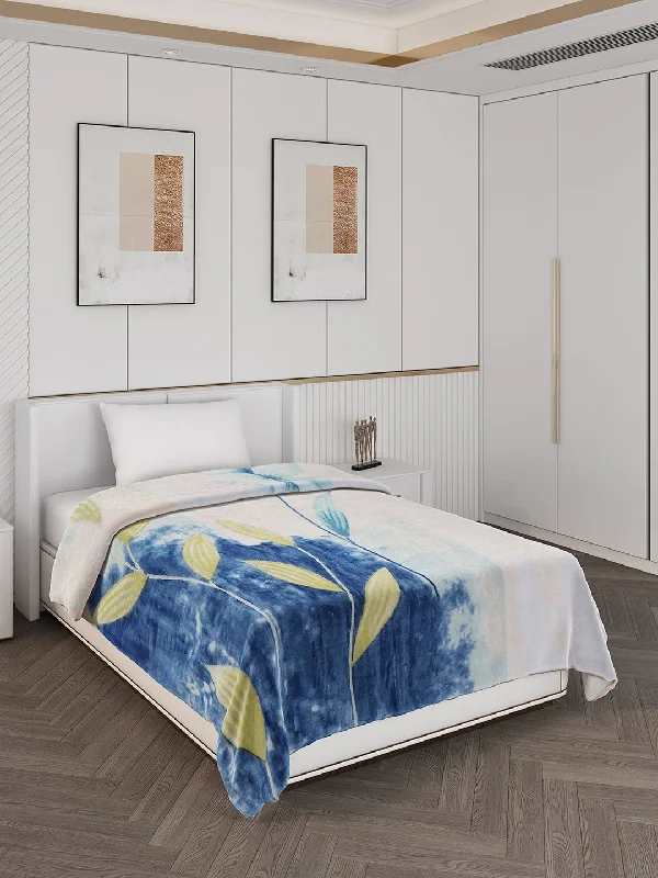 Fleece blankets for a cozy and plush texturePrinted Single Bed Blanket for Mild Winter -1 Ply Fleece blankets for a cozy and plush texturePrinted Single Bed Blanket for Mild Winter -1 Ply