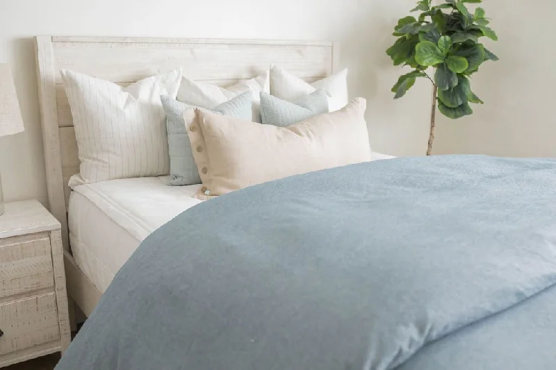 Hypoallergenic down duvets with special treatment for allergy sufferersQuinn Duvet Cover Hypoallergenic down duvets with special treatment for allergy sufferersQuinn Duvet Cover