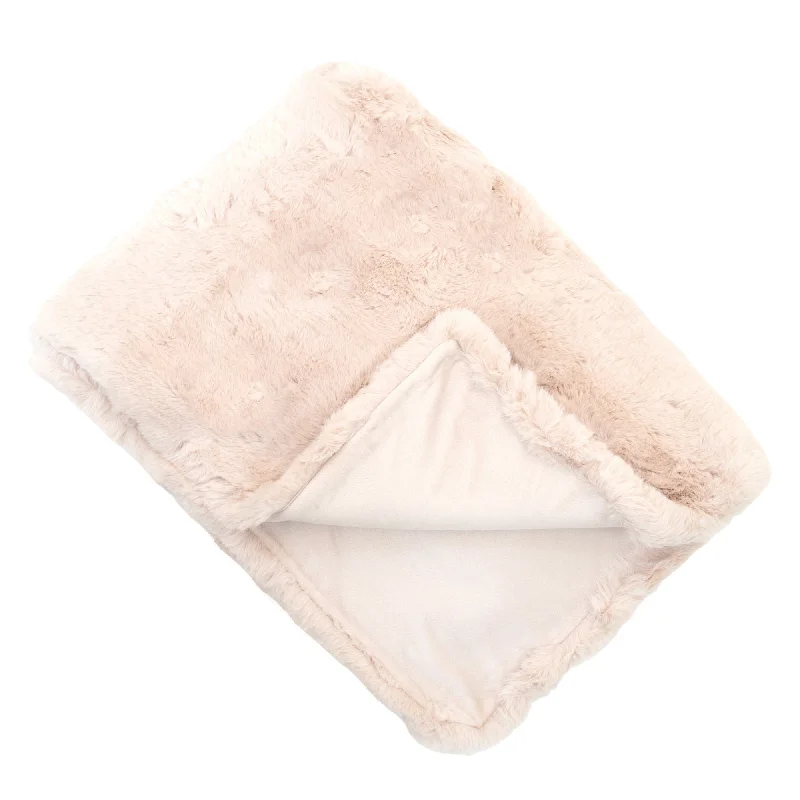 silk bedspreads with a luxurious and smooth textureRandal - Faux Fur Natural Throw 150x180cm silk bedspreads with a luxurious and smooth textureRandal - Faux Fur Natural Throw 150x180cm