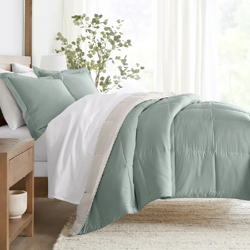 Duck down comforters with a softer feel and good warmth retentionReversible Down-Alternative Comforter Set Duck down comforters with a softer feel and good warmth retentionReversible Down-Alternative Comforter Set