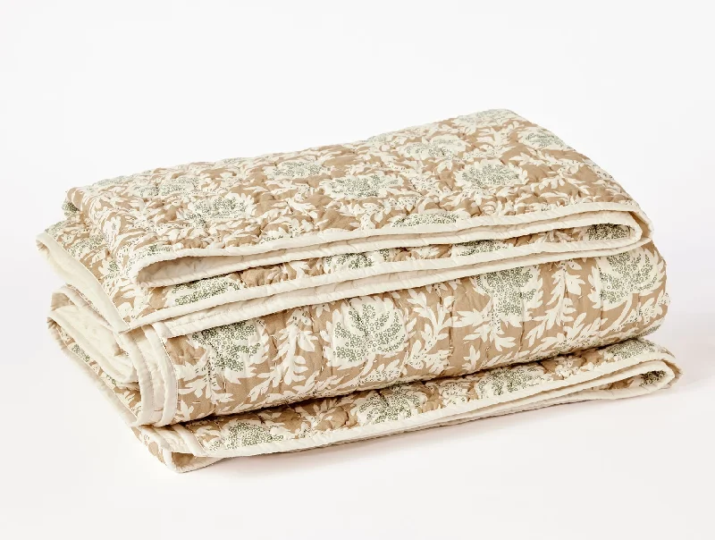 Synthetic fiber blend blankets for a budget - friendly choiceRobles Handstitched Organic Quilt Synthetic fiber blend blankets for a budget - friendly choiceRobles Handstitched Organic Quilt