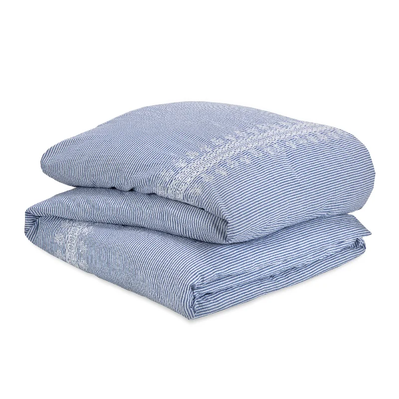 Synthetic - filled comforters like polyester for affordability and hypoallergenic propertiesSouthern Tide Dover Beach Blue Comforter Set Synthetic - filled comforters like polyester for affordability and hypoallergenic propertiesSouthern Tide Dover Beach Blue Comforter Set