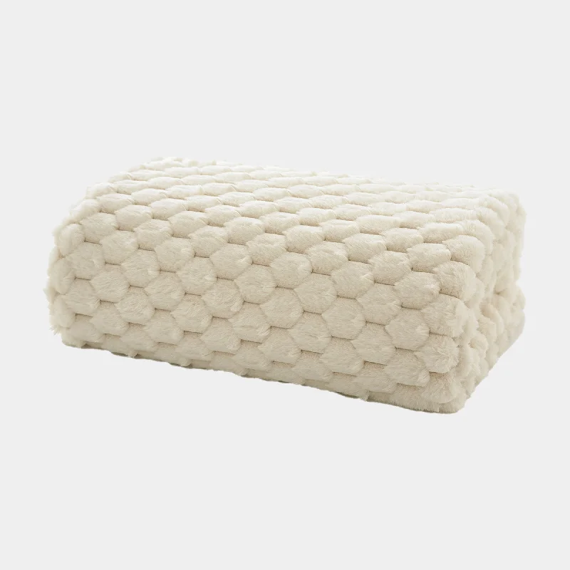 modern minimalist bedspreads for contemporary bedroomsSweetcombe - Cream Throw 130x180cm modern minimalist bedspreads for contemporary bedroomsSweetcombe - Cream Throw 130x180cm
