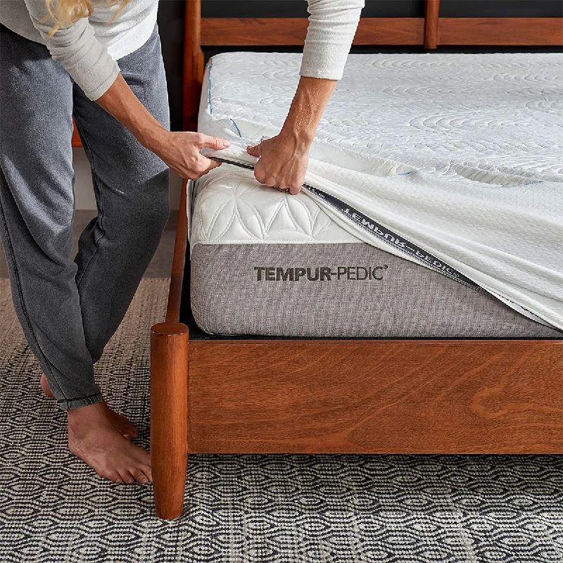 Hybrid mattresses combining foam and innerspring technologyTempur-Pedic Cool Luxury Mattress Protector Hybrid mattresses combining foam and innerspring technologyTempur-Pedic Cool Luxury Mattress Protector