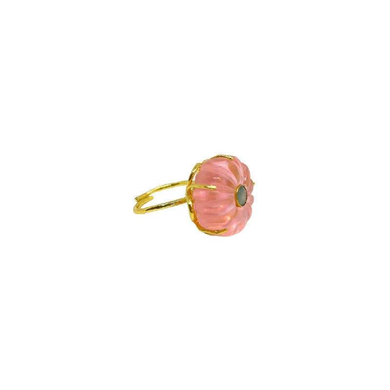 Synthetic fiber duvets filled with microfiber for a soft and lightweight feelThe Flower Drop Ring Synthetic fiber duvets filled with microfiber for a soft and lightweight feelThe Flower Drop Ring
