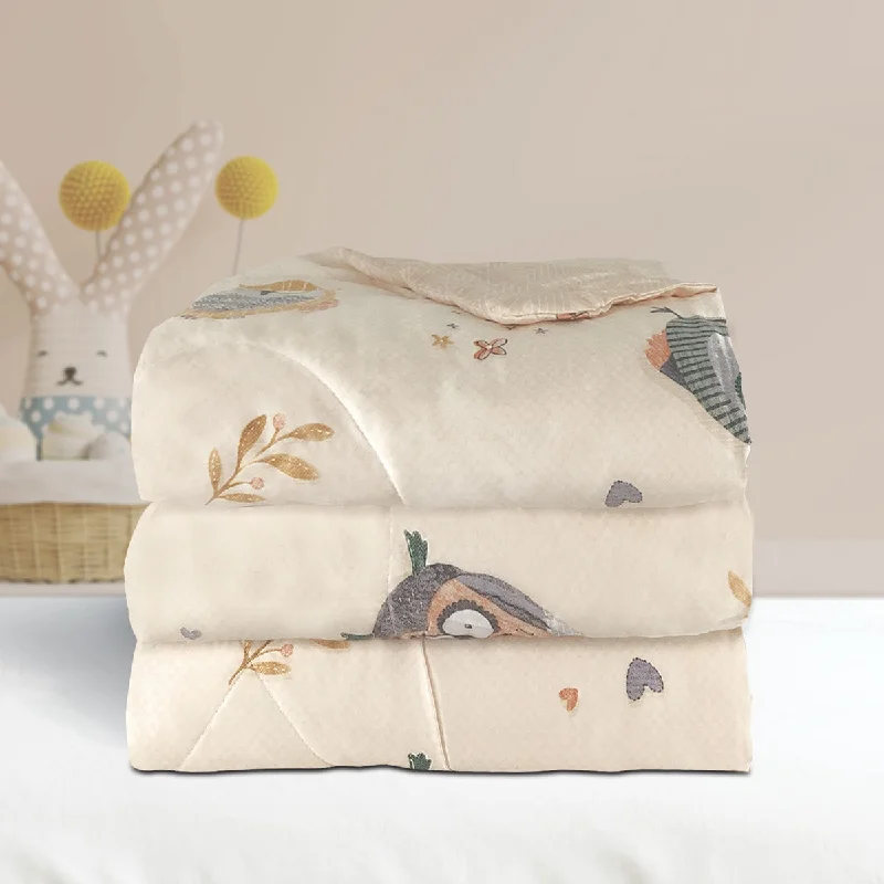Full - size comforters suitable for full - sized beds in guest rooms or small bedroomsThe Gang Owlivia Comforter