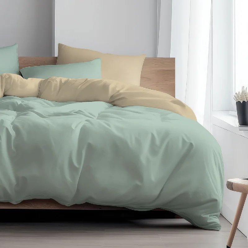 Full - size comforters suitable for full - sized beds in guest rooms or small bedroomsThe Gang PALETTE Forest Double Comforter Full - size comforters suitable for full - sized beds in guest rooms or small bedroomsThe Gang PALETTE Forest Double Comforter