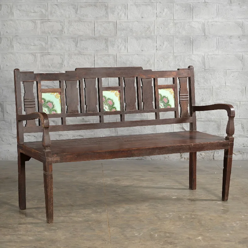 Down duvets with high - fill - power goose down for exceptional warmthTipu Teak Bench Down duvets with high - fill - power goose down for exceptional warmthTipu Teak Bench
