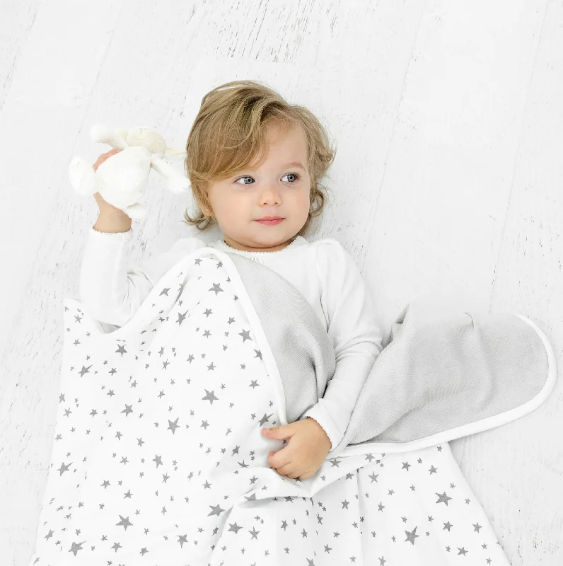 Chenille blankets with a thick and fuzzy textureToddler Blanket, 4 Season® Merino Wool & Organic Cotton, 52.5" x 40", Star White Chenille blankets with a thick and fuzzy textureToddler Blanket, 4 Season® Merino Wool & Organic Cotton, 52.5" x 40", Star White