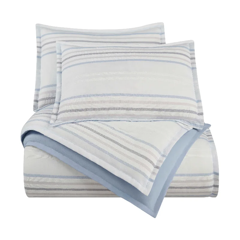 Silk - filled comforters for a luxurious and smooth touchVellux Bergen Comforter Set Silk - filled comforters for a luxurious and smooth touchVellux Bergen Comforter Set