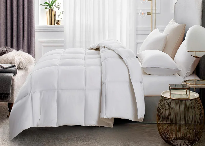 Queen - size comforters for standard queen - sized mattressesSerta Light Warmth White Goose Feather and Down Fiber Comforter Queen - size comforters for standard queen - sized mattressesSerta Light Warmth White Goose Feather and Down Fiber Comforter