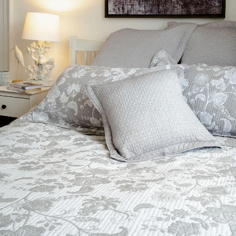 coastal style bedspreads with nautical elements like anchors and stripes for beach - themed roomsWillow Grey Bedspread coastal style bedspreads with nautical elements like anchors and stripes for beach - themed roomsWillow Grey Bedspread