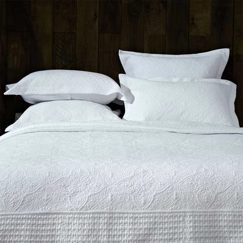 asian - inspired bedspreads with traditional motifs such as cherry blossoms or dragons for a zen atmosphereWindsor White Bedspread asian - inspired bedspreads with traditional motifs such as cherry blossoms or dragons for a zen atmosphereWindsor White Bedspread