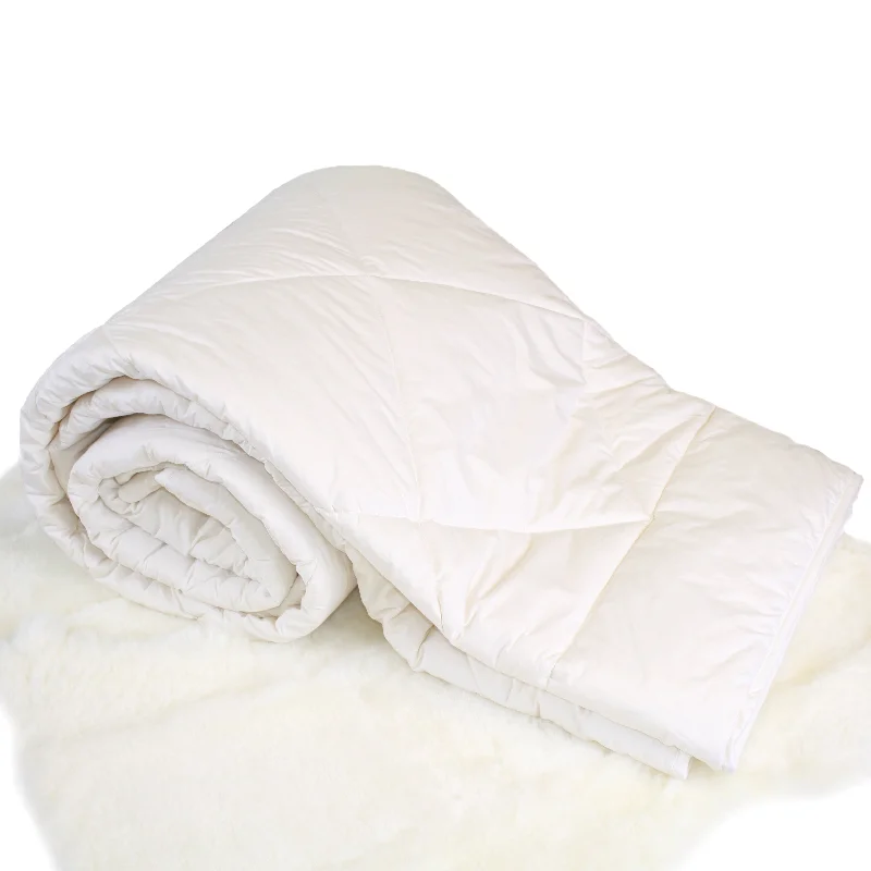 Queen - size comforters for standard queen - sized mattressesWool Comforter, Crib or Toddler Queen - size comforters for standard queen - sized mattressesWool Comforter, Crib or Toddler
