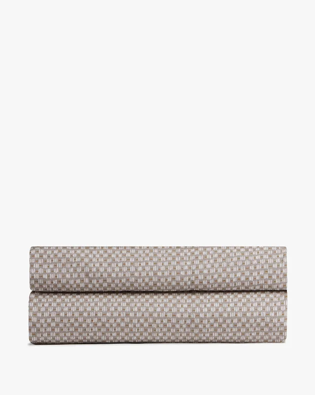 Anti - Pill Microfiber Sheets for a Smooth AppearanceGeo Percale Fitted Sheet